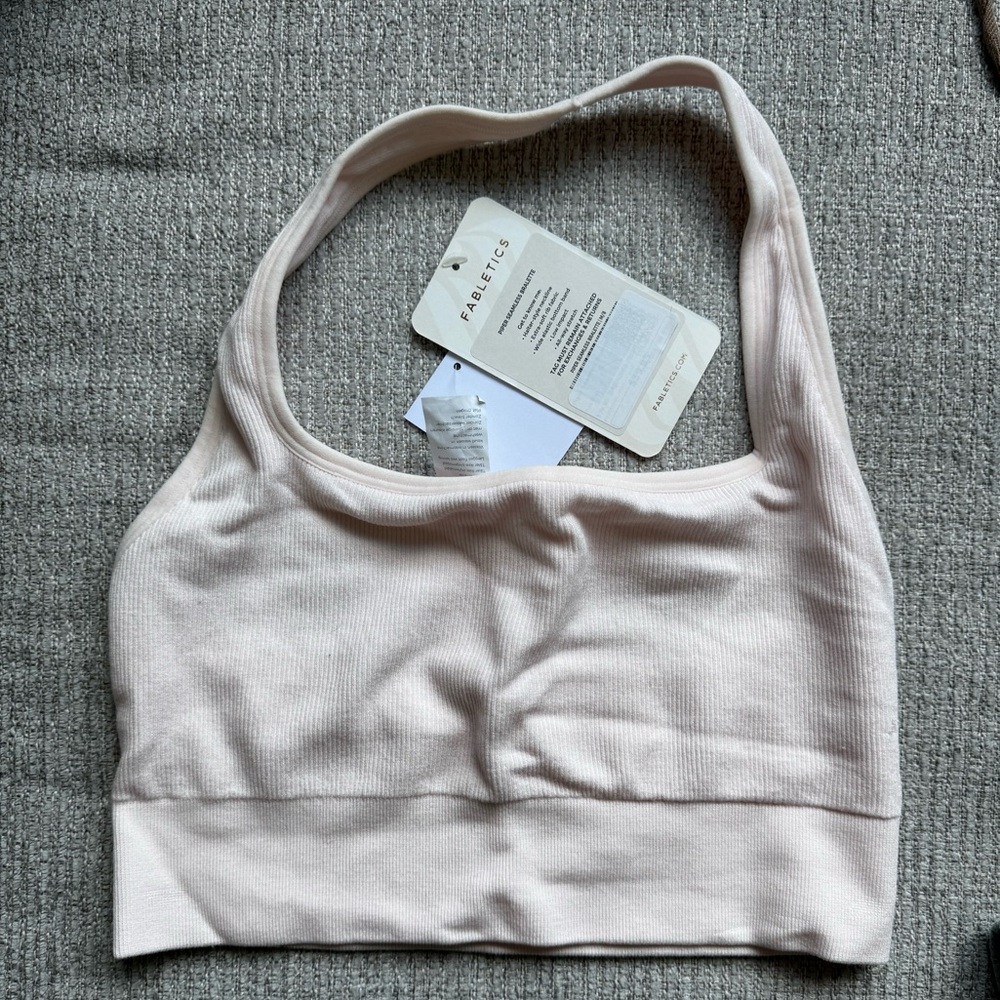 FABLETICS WOMEN'S PIPER SEAMLESS HALTER BRA PINK FROST MEDIUM